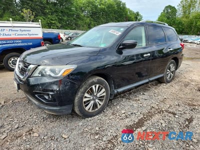 2018 NISSAN PATHFINDER SV 5N1DR2MM3JC627657 - główne zdjęcie licytacji z USA - miniatura