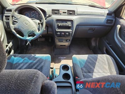 Zdjęcie 8 z 13 samochodu: 2001 HONDA CR-V LX VIN:JHLRD18421C021458 - miniatura