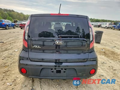 Zdjęcie 6 z 12 samochodu: 2018 KIA SOUL BASE VIN:KNDJN2A2XJ7554043 - miniatura