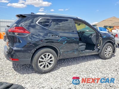 Trzecie zdjęcie samochodu z tyłu: 2017 NISSAN ROGUE SV VIN:KNMAT2MT2HP522336 - miniatura