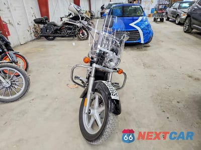 Drugie zdjęcie samochodu z przodu: 2010 HONDA VT1300 CR VIN:JH2SC6605AK000602 - miniatura