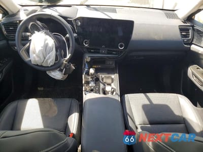 Zdjęcie 8 z 12 samochodu: 2025 LEXUS NX 350H PREMIUM VIN:JTJGKCEZ6S5038840 - miniatura