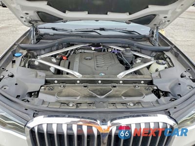 Zdjęcie 12 z 13 samochodu: 2022 BMW X7 XDRIVE40I VIN:5UXCW2C02N9L47849 - miniatura