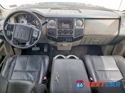 Zdjęcie 8 z 12 samochodu: 2008 FORD F-250 VIN:1FTSW21R08ED39940 - miniatura