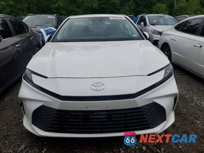 Piąte zdjęcie samochodu w środku: 2025 TOYOTA CAMRY LE VIN:4T1DAACK0SU520983 - miniatura