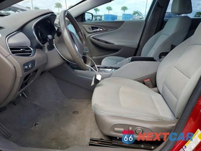 Zdjęcie 7 z 12 samochodu: 2017 CHEVROLET MALIBU LT VIN:1G1ZE5STXHF170901 - miniatura