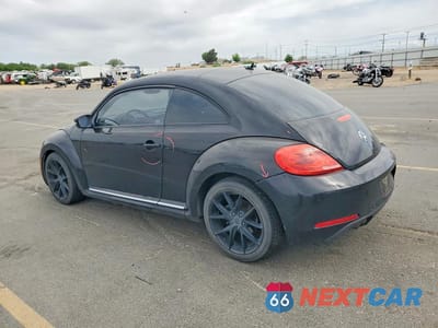 Drugie zdjęcie samochodu z przodu: 2012 VOLKSWAGEN BEETLE VIN:3VWJP7AT7CM623258 - miniatura
