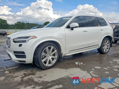 2017 VOLVO XC90 T8 YV4BC0PLXH1166853 - główne zdjęcie licytacji z USA - miniatura