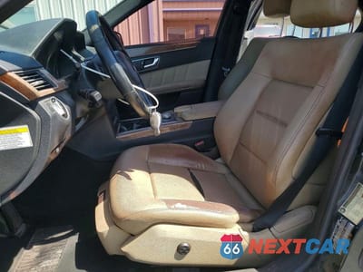 Zdjęcie 7 z 12 samochodu: 2012 MERCEDES-BENZ E 350 VIN:WDDHF5KB9CA646686 - miniatura