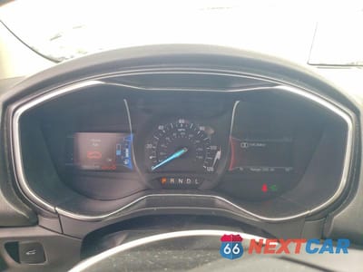Zdjęcie 9 z 12 samochodu: 2018 FORD FUSION TITANIUM VIN:3FA6P0RU8JR147265 - miniatura