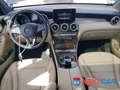 Zdjęcie 8 z 12 samochodu: 2017 MERCEDES-BENZ GLC 300 4MATIC VIN:WDC0G4KB9HF199800 - miniatura