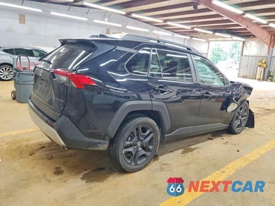 Trzecie zdjęcie samochodu z tyłu: 2024 TOYOTA RAV4 ADVENTURE VIN:2T3J1RFV2RW460794 - miniatura