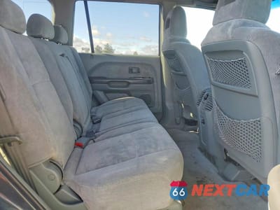 Zdjęcie 11 z 13 samochodu: 2005 HONDA PILOT EX VIN:2HKYF18455H552215 - miniatura