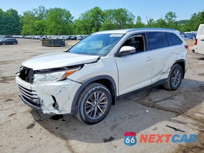 2019 TOYOTA HIGHLANDER XLE 5TDJZRFH5KS924476 - główne zdjęcie licytacji z USA - miniatura