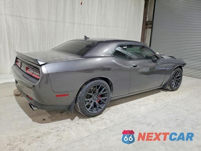 Trzecie zdjęcie samochodu z tyłu: 2015 DODGE CHALLENGER SRT HELLCAT VIN:2C3CDZC94FH838654 - miniatura
