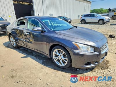 Czwarte zdjęcie samochodu z boku: 2012 NISSAN MAXIMA 3.5 S VIN:1N4AA5AP3CC858744 - miniatura