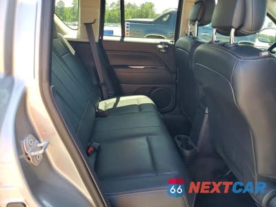 Zdjęcie 11 z 13 samochodu: 2016 JEEP COMPASS LATITUDE VIN:1C4NJCEA0GD801424 - miniatura
