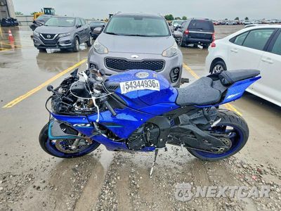 Trzecie zdjęcie samochodu z tyłu: 2026 YAMAHA YZF1000 VIN:JYARNA7EXTA000985 - miniatura