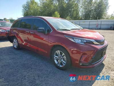 Czwarte zdjęcie samochodu z boku: 2023 TOYOTA SIENNA XSE 7-PASSENGER VIN:5TDXSKFC7PS077221 - miniatura