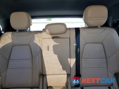 Zdjęcie 10 z 13 samochodu: 2019 PORSCHE CAYENNE VIN:WP1AA2AY9KDA06830 - miniatura