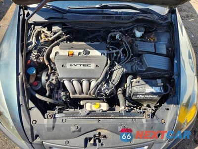 Zdjęcie 11 z 12 samochodu: 2004 HONDA ACCORD EX VIN:1HGCM56834A095103 - miniatura