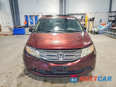 Piąte zdjęcie samochodu w środku: 2011 HONDA ODYSSEY EXL VIN:5FNRL5H63BB031994 - miniatura