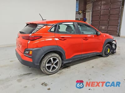 Trzecie zdjęcie samochodu z tyłu: 2019 HYUNDAI KONA SE VIN:KM8K12AA5KU234733 - miniatura