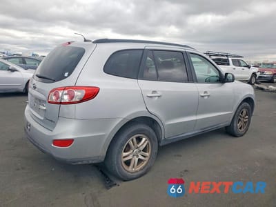 Trzecie zdjęcie samochodu z tyłu: 2010 HYUNDAI SANTA FE GLS VIN:5NMSG3AB4AH347046 - miniatura