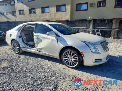Czwarte zdjęcie samochodu z boku: 2013 CADILLAC XTS PLATINUM VIN:2G61U5S34D9207065 - miniatura