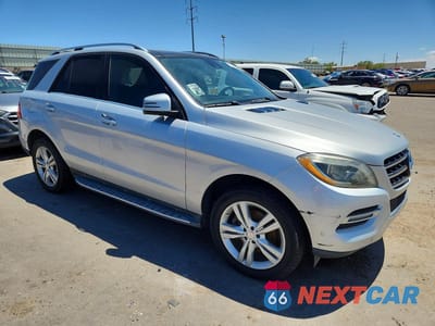 Czwarte zdjęcie samochodu z boku: 2014 MERCEDES-BENZ ML 350 BLUETEC VIN:4JGDA2EB5EA289653 - miniatura