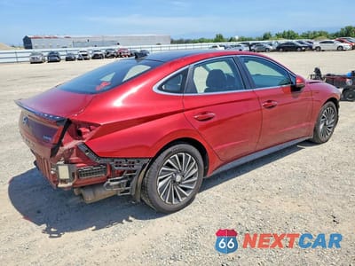 Trzecie zdjęcie samochodu z tyłu: 2023 HYUNDAI SONATA HYBRID LIMITED VIN:KMHL54JJ3PA061811 - miniatura