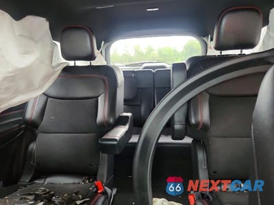 Zdjęcie 10 z 13 samochodu: 2023 FORD EXPLORER ST-LINE VIN:1FMSK8KH6PGB25067 - miniatura