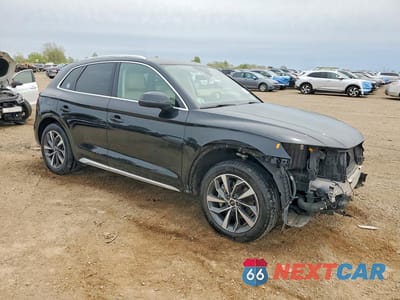 Czwarte zdjęcie samochodu z boku: 2021 AUDI Q5 PREMIUM PLUS VIN:WA1BAAFY6M2024963 - miniatura