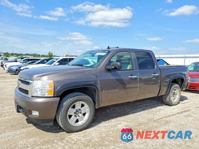 2007 CHEVROLET SILVERADO K1500 CREW CAB 2GCEK13M171569720 - główne zdjęcie licytacji z USA - miniatura