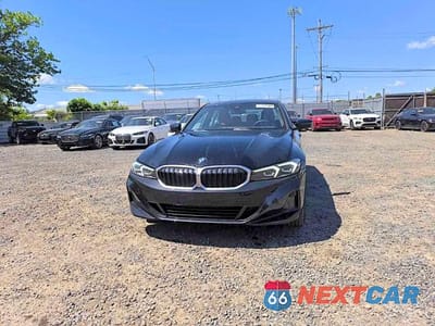 Piąte zdjęcie samochodu w środku: 2023 BMW 330XI VIN:3MW89FF01P8D35865 - miniatura