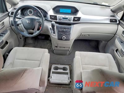 Zdjęcie 8 z 13 samochodu: 2012 HONDA ODYSSEY LX VIN:5FNRL5H24CB073511 - miniatura