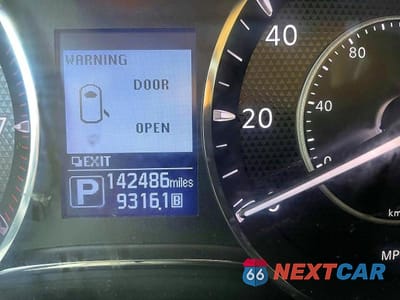 Zdjęcie 8 z 10 samochodu: 2017 NISSAN ARMADA SV VIN:JN8AY2NC1H9507061 - miniatura