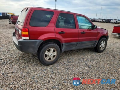 Trzecie zdjęcie samochodu z tyłu: 2004 FORD ESCAPE XLT VIN:1FMYU93174DA21812 - miniatura