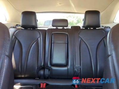 Zdjęcie 10 z 13 samochodu: 2015 LINCOLN MKC VIN:5LMCJ2A94FUJ00695 - miniatura