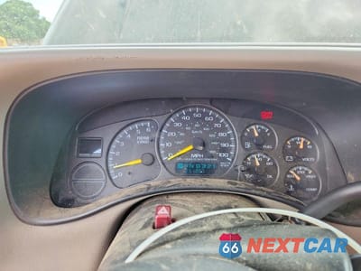 Zdjęcie 9 z 13 samochodu: 2002 GMC YUKON XL C1500 VIN:3GKEC16Z52G293180 - miniatura