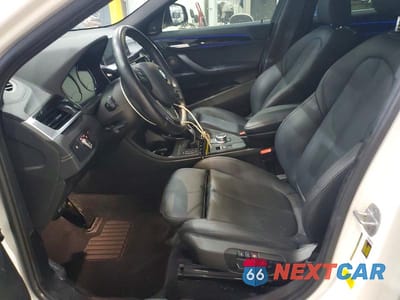 Zdjęcie 7 z 14 samochodu: 2021 BMW X2 SDRIVE28I VIN:WBXYH9C03M5S73408 - miniatura