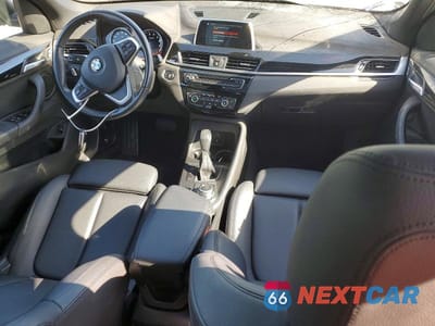 Zdjęcie 8 z 13 samochodu: 2019 BMW X1 XDRIVE28I VIN:WBXHT3C52K5L38852 - miniatura