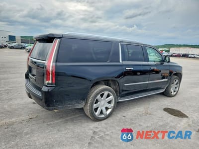 Trzecie zdjęcie samochodu z tyłu: 2017 CADILLAC ESCALADE ESV LUXURY VIN:1GYS4HKJ2HR146001 - miniatura