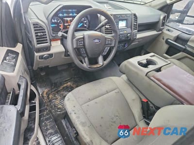 Zdjęcie 8 z 12 samochodu: 2022 FORD F350 SUPER DUTY VIN:1FDRF3G61NEC91647 - miniatura