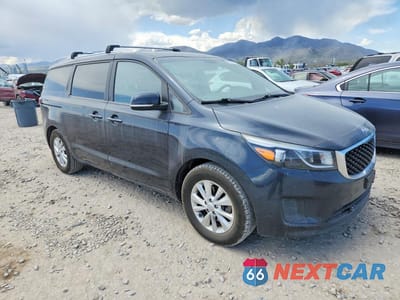 Czwarte zdjęcie samochodu z boku: 2016 KIA SEDONA LX VIN:KNDMB5C13G6090085 - miniatura