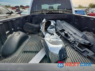 Zdjęcie 10 z 14 samochodu: 2019 FORD F350 SUPER DUTY VIN:1FT8X3B67KEF98255 - miniatura