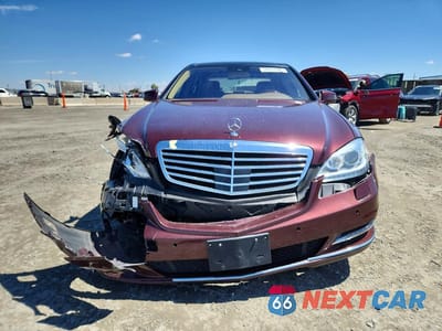 Piąte zdjęcie samochodu w środku: 2012 MERCEDES-BENZ S 550 4MATIC VIN:WDDNG9EB5CA447332 - miniatura