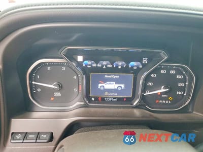 Zdjęcie 9 z 13 samochodu: 2020 GMC SIERRA K3500 DENALI VIN:1GT49WEY0LF270520 - miniatura