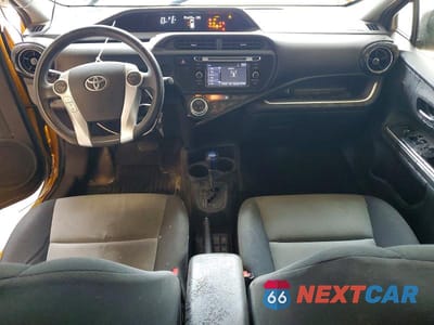 Zdjęcie 8 z 13 samochodu: 2016 TOYOTA PRIUS VIN:JTDKDTB39G1137545 - miniatura