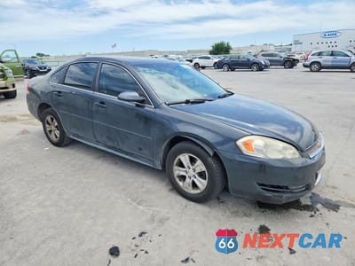 Czwarte zdjęcie samochodu z boku: 2013 CHEVROLET IMPALA LS VIN:2G1WF5E34D1168722 - miniatura